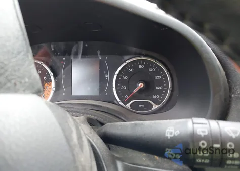 2016 Jeep Renegade Latitude z USA, uszkodzony, nr VIN ZACCJABT7GPD91305